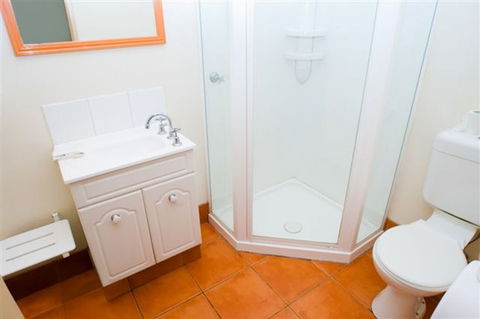 Hobart YHA - Holiday Sunshine Coast 5