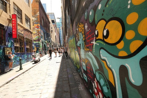 Melbourne Central YHA - Holiday Sunshine Coast 11