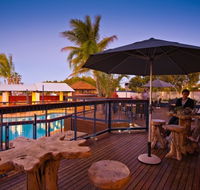 Exmouth YHA - Sunshine Coast Tourism