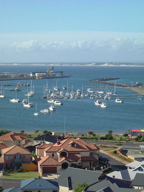 Bunbury YHA - Sunshine Coast Tourism 2