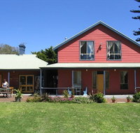 Dunsborough YHA - Sunshine Coast Tourism