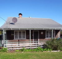 Pemberton YHA - Sunshine Coast Tourism
