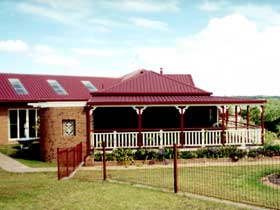 Rock-Al-Roy Bed And Breakfast - Sunshine Coast Tourism 0