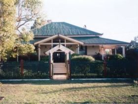 Grafton Rose Bed And Breakfast - Holiday Sunshine Coast 0