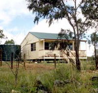 Accommodation Creek Cottages - Holiday Sunshine Coast
