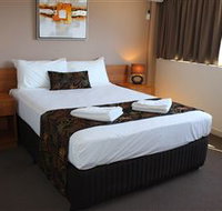 Gladstone Reef Hotel Motel - Sunshine Coast Tourism