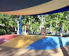 Aussie Outback Oasis Cabin And Van Village - Holiday Sunshine Coast 1