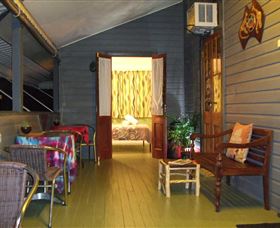 Grey Gum Lodge - Sunshine Coast Tourism 1