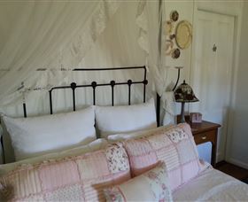 Reppels Bed And Breakfast - Sunshine Coast Tourism 1