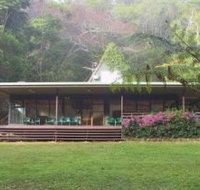 Chambers Wildlife Rainforest Lodges - Sunshine Coast Tourism