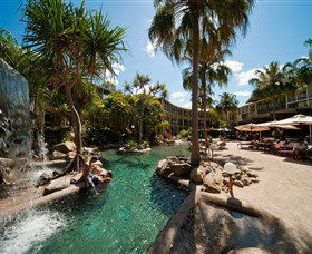 Club Croc Hotel Airlie Beach - Holiday Sunshine Coast 2
