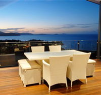 Horizon Way - Holiday Sunshine Coast