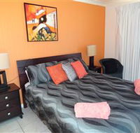 Golden Cane Bed and Breakfast - Sunshine Coast Tourism