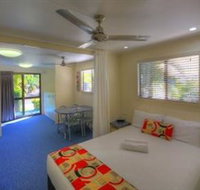 Alex Beach Cabins and Tourist Park - Sunshine Coast Tourism