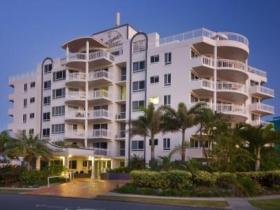 Beachside Resort Kawana Waters - Holiday Sunshine Coast 0