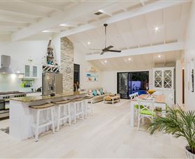 The Tropics At Vogue Holiday Homes - Sunshine Coast Tourism 1