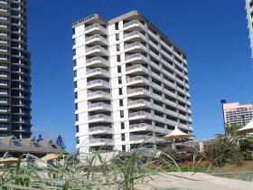 The Breakers - Holiday Sunshine Coast 1