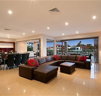 Xanadu Waterfront Elite Holiday Home - Sunshine Coast Tourism