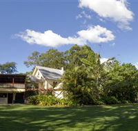 Glasshouse Mountains Ecolodge - Holiday Sunshine Coast