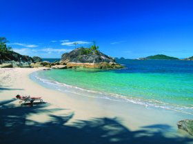East Bedarra Island Retreat - Holiday Sunshine Coast 6