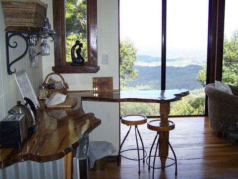 At Remingtons B & B Private Cottages  - Holiday Sunshine Coast 5