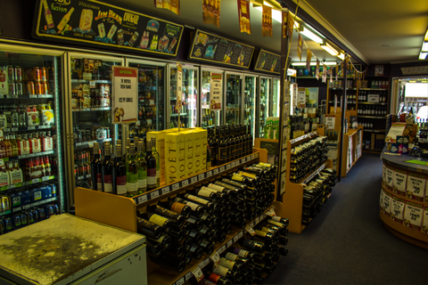 Joe's Waterhole Hotel - Sunshine Coast Tourism 2