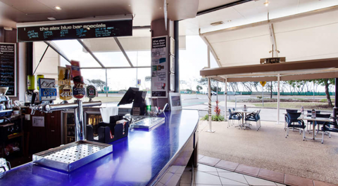 Alex Hotel - Holiday Sunshine Coast 10