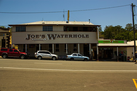 Joe's Waterhole Hotel - Sunshine Coast Tourism 10