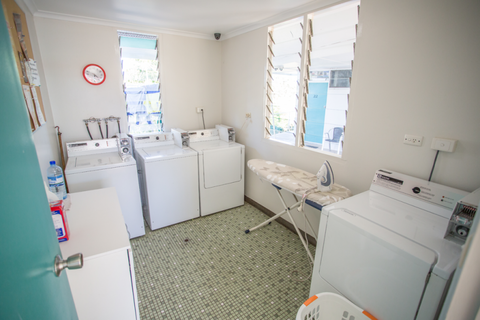 Fourth Avenue Motor Inn - Holiday Sunshine Coast 28