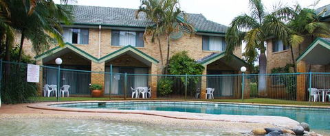 Aqua Villa Holiday Apartments - Holiday Sunshine Coast 0