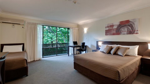 BEST WESTERN Tall Trees Canberra - Sunshine Coast Tourism 6