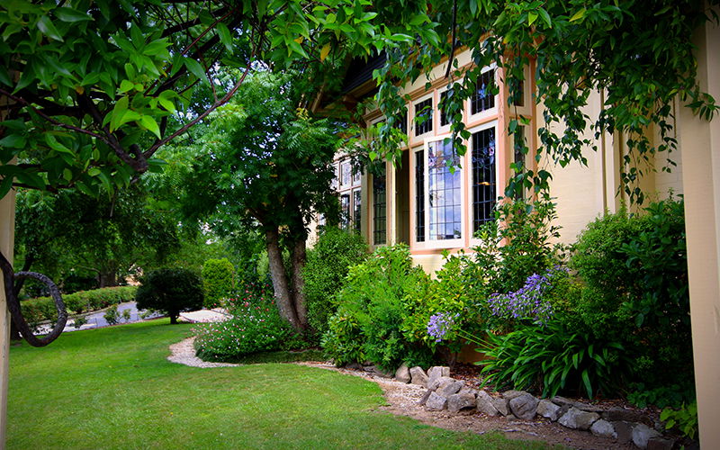 Armidale NSW Holiday Sunshine Coast