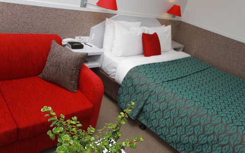 BEST WESTERN Sea Spray Motel - Sunshine Coast Tourism 13