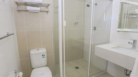 BEST WESTERN Casula Motor Inn - Sunshine Coast Tourism 7