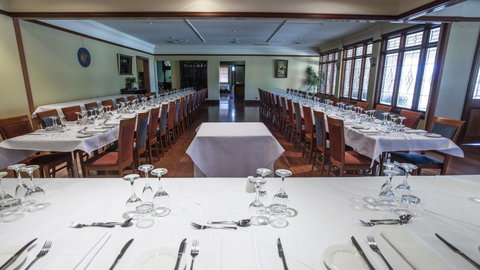 BEST WESTERN PLUS All Settlers Motor Inn - Sunshine Coast Tourism 5