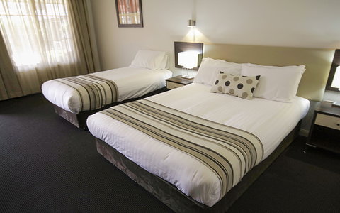Best Western Plus Charles Sturt Suites And Apartments - Holiday Sunshine Coast 4