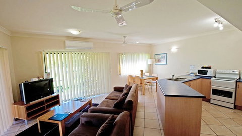 Central Plaza Apartments Cairns - Sunshine Coast Tourism 3