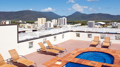 BEST WESTERN PLUS Cairns Central Apartments - Sunshine Coast Tourism 0