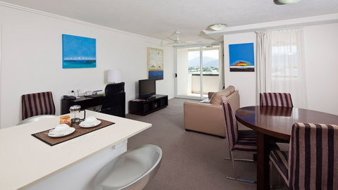BEST WESTERN PLUS Cairns Central Apartments - Sunshine Coast Tourism 2