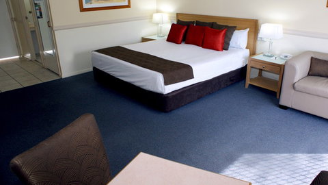 BEST WESTERN Ambassador Motor Lodge - Holiday Sunshine Coast 2