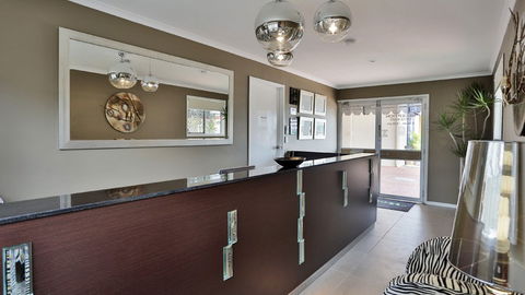 BEST WESTERN Kimba Lodge Motel - Sunshine Coast Tourism 0