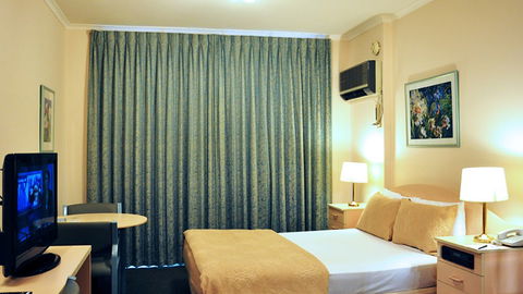 BEST WESTERN Airport Motel And Convention Centre - Holiday Sunshine Coast 2