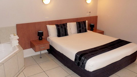 BEST WESTERN Chaffey International Motor Inn - Holiday Sunshine Coast 2