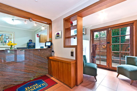 BEST WESTERN Tudor Motor Inn - Sunshine Coast Tourism 2