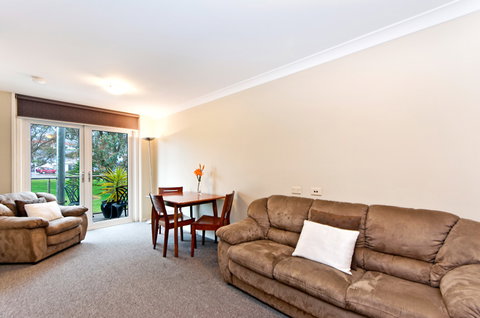 BEST WESTERN Tudor Motor Inn - Sunshine Coast Tourism 11