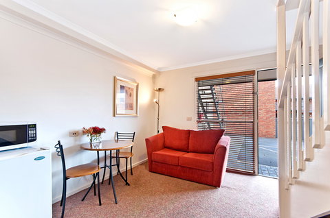 BEST WESTERN Tudor Motor Inn - Sunshine Coast Tourism 15