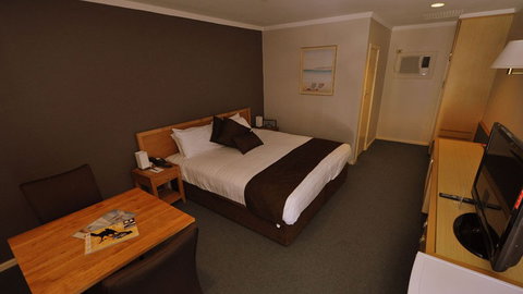 BEST WESTERN Hospitality Inn Esperance - Sunshine Coast Tourism 13