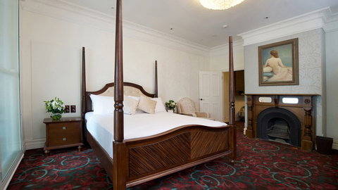 BEST WESTERN PREMIER Terrace Hotel - Sunshine Coast Tourism 8