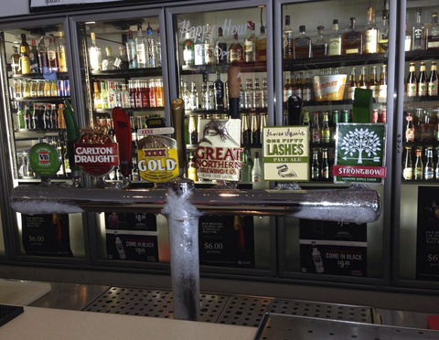 Q Sports Bar - Holiday Sunshine Coast 2