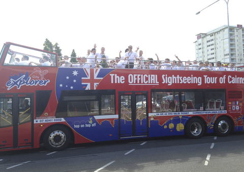 Q Sports Bar - Holiday Sunshine Coast 5